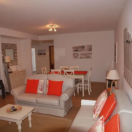 Casa T1 Praia Verde شقة *